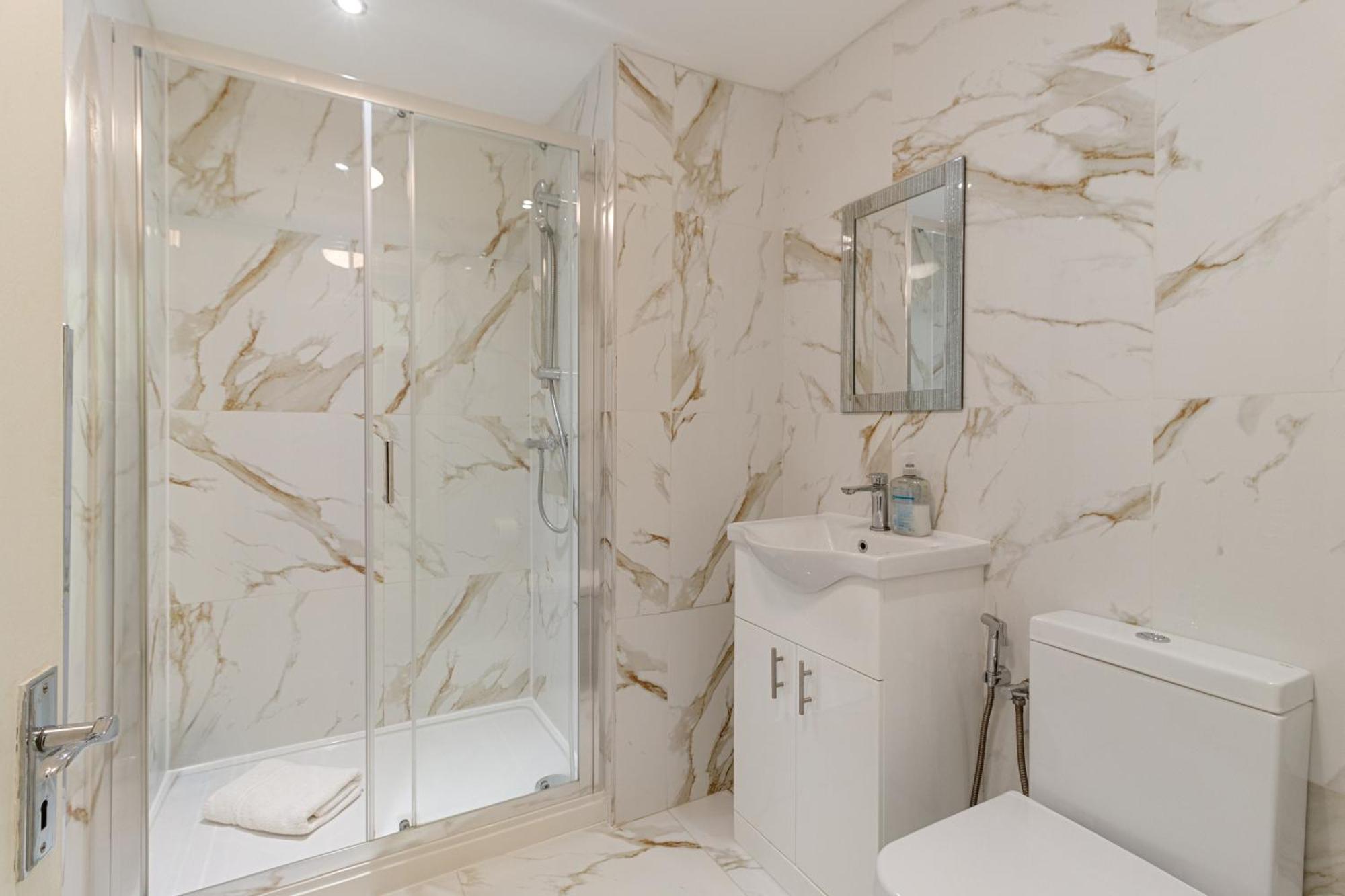 Oxford Street Chic Retreat - Unparalleled Elegance And Urban Comfort! Gc1 伦敦 外观 照片